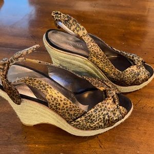 Ladies Nine West wedge size 7